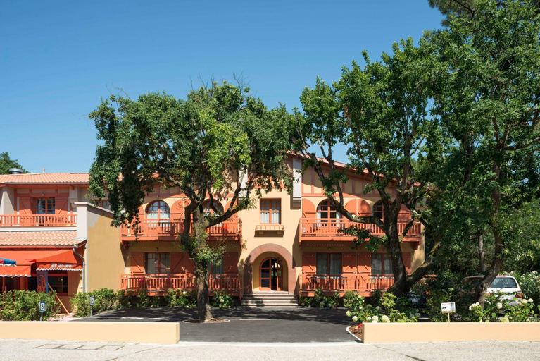 Exterior & Views, Hotel La Guitoune, Gironde