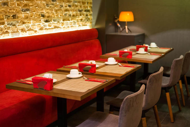 Food & Drinks 5, Favori Hotel, Şişli