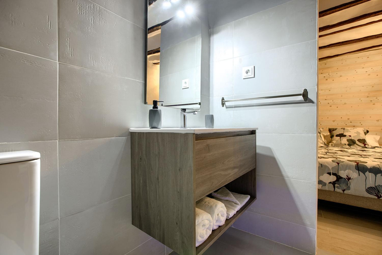 Bathroom 5, El Capricho de Brihuega, Guadalajara
