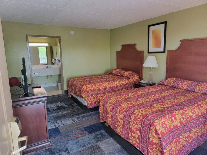 Bedroom 2, Studio 9 Inn & Suites, Morgan