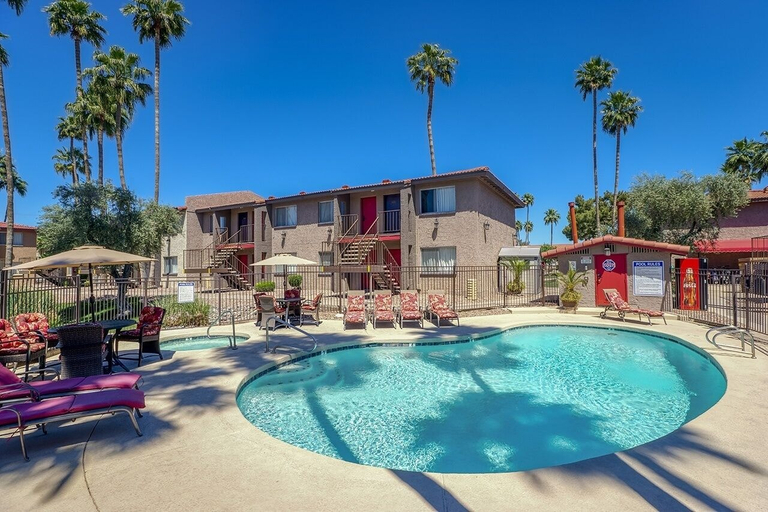 Pool 4, 247-Fully Furnished 1BR Suite-Pet Friendly! by RedAwning, Maricopa