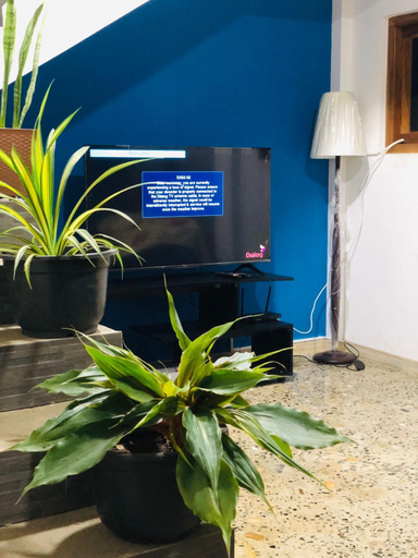 Shared lounge/TV area, White Villa 19A Homestay, Kundasale