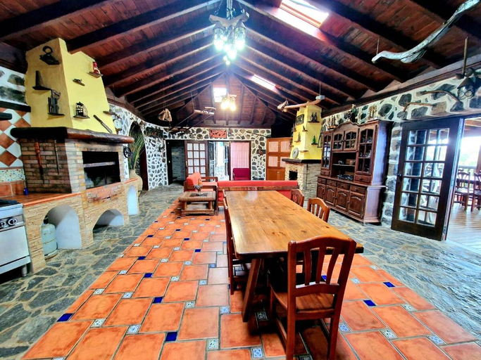 Food & Drinks 5, Finca Los Loros Icod de los Vinos by HRTenerifeNet, Santa Cruz de Tenerife