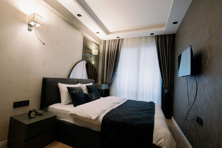 Bedroom 2, Marlen Residence Hotel, Buca