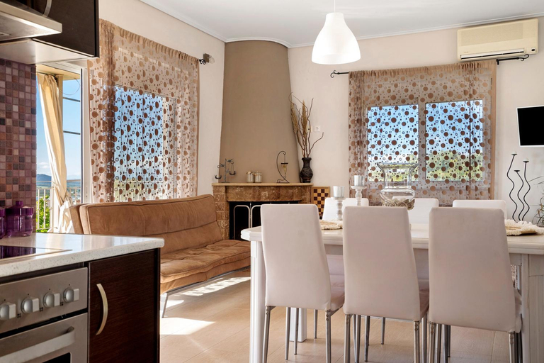 Others 4, Villa Ermina Paleros, West Greece
