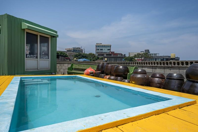 Sport & Beauty 4, Ulsan Bluebird Pension, Buk