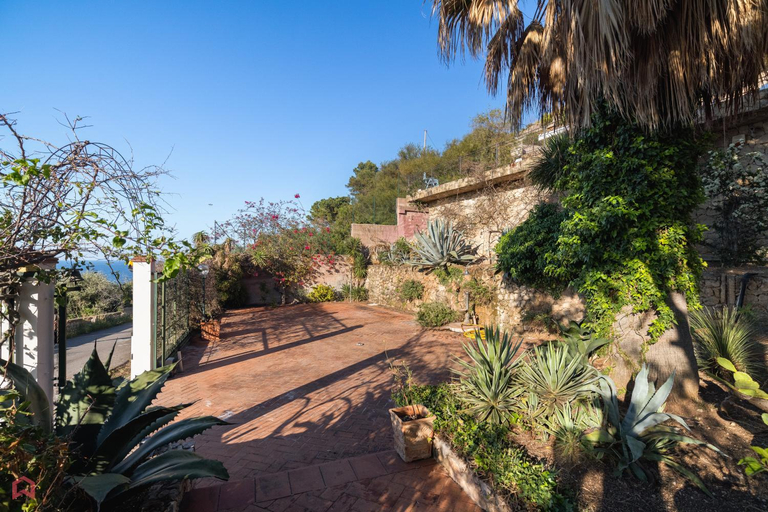 Garden 5, Stunning seaview villa, Palermo