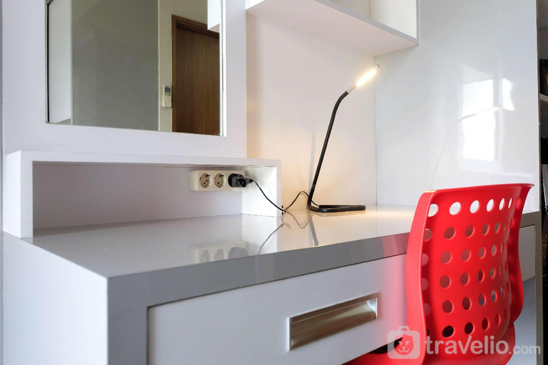 Others 3, Comfy Studio Room The Oasis Apartment By Travelio, Cikarang