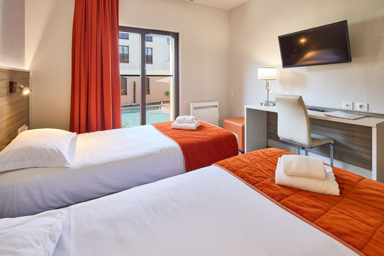 Room 3, Hôtel Saint Laurent, Aube