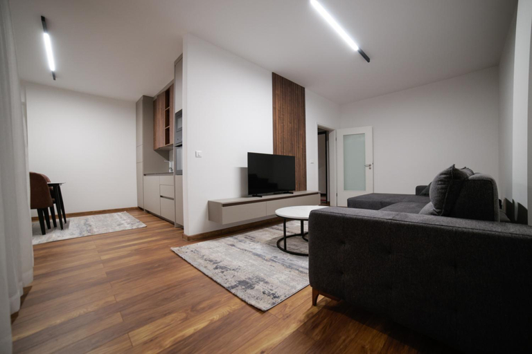 Shared lounge/TV area