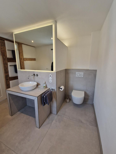 Bathroom 5, Marienhof Ferienwohnungen, Bamberg