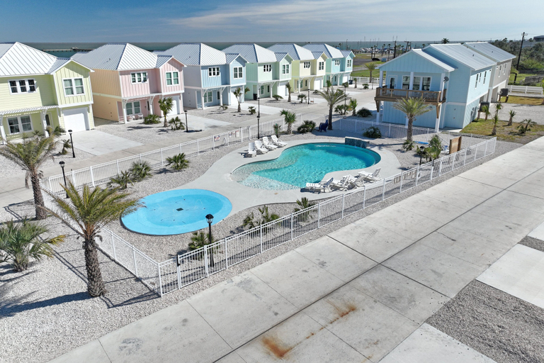 Pool 5, Ahoy Matey Sp151 4 Bedroom Home by RedAwning, Aransas