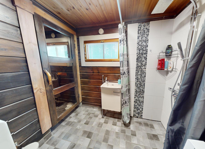 Bathroom, Levin Rankis, Lapland