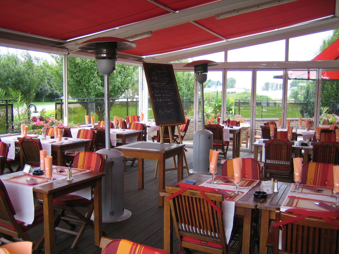 Food & Drinks 5, Threeland Hotel, Esch-sur-Alzette