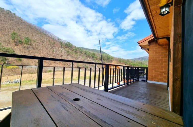 Others 3, Danyang Sosunam Hwangto Mauel Pension, Danyang