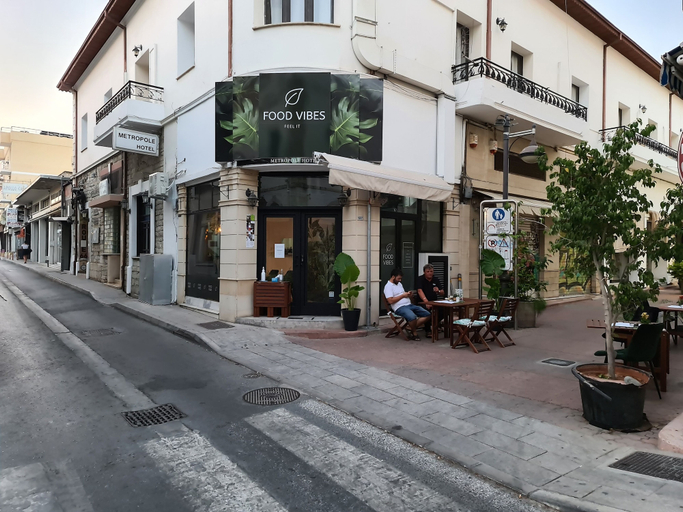Exterior & Views 2, Metropole Hotel