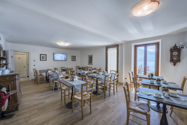 Food & Drinks 4, Hotel Garni Corona, Como