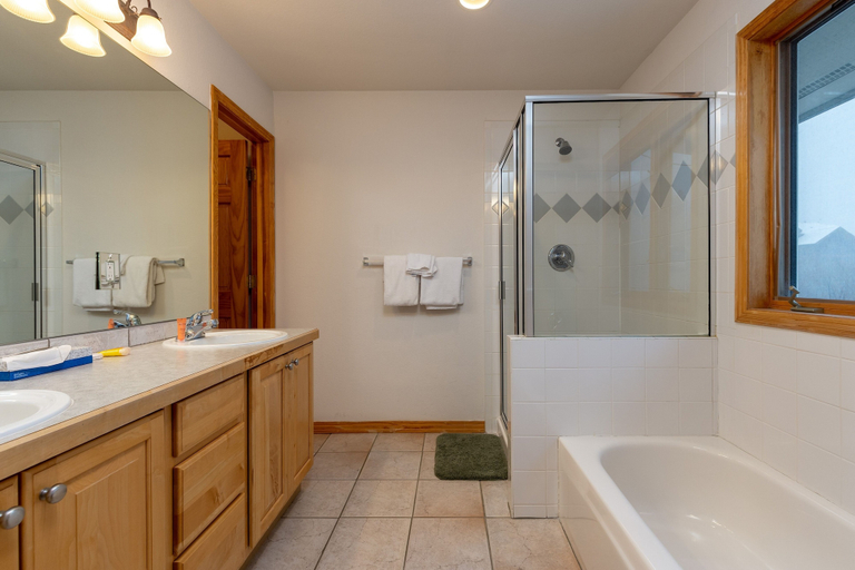Bathroom 5, 130 Meisel Drive 4 Bedroom Townhouse by RedAwning, Summit