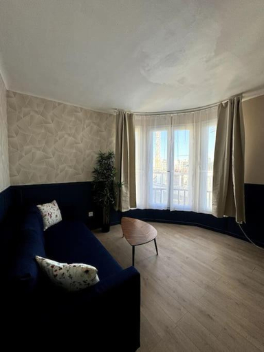 5, Appartement F2, proche metro, Seine-Saint-Denis