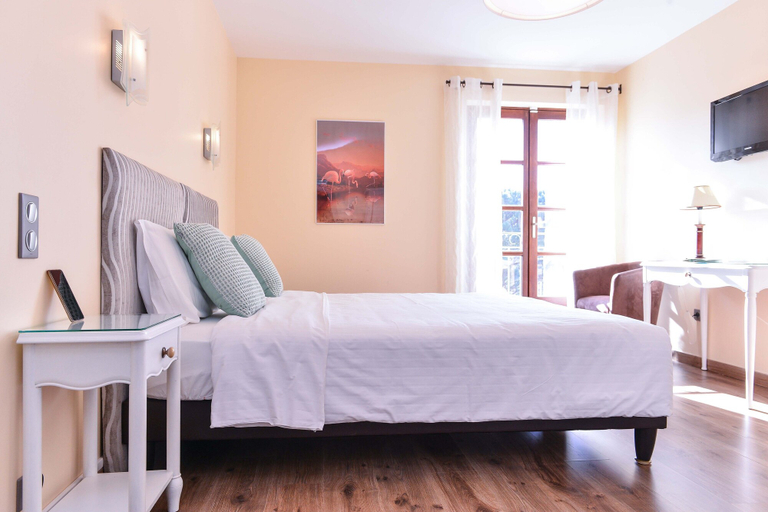Room 3, Hôtel le Chêne Vert, Ardèche
