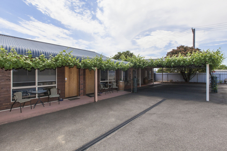 Exterior & Views 2, Ararat Motor Inn, Ararat