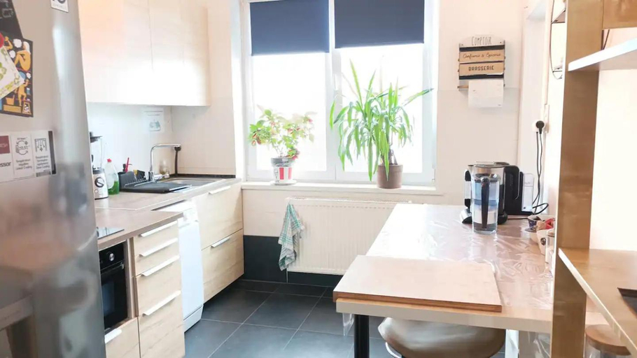Others 5, Chambres en appartements partages, Liège