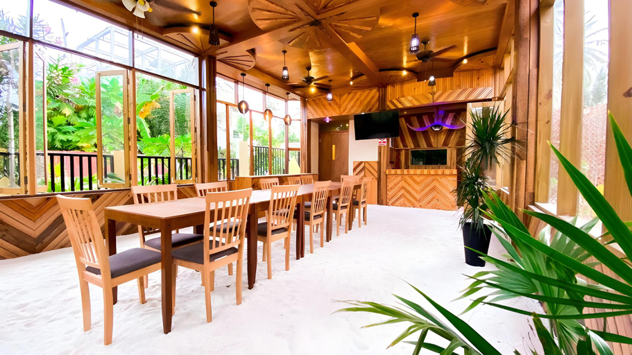 Food & Drinks 3, Manta Dhangethi