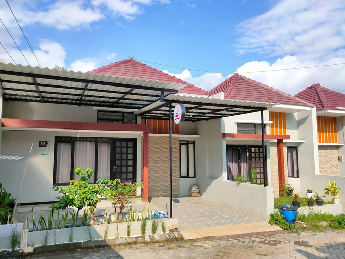 3, Japanese Villa Naomy Residence, Malang