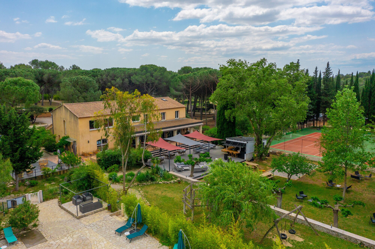 Exterior & Views, La Villa Vicha, The Originals Relais, Gard
