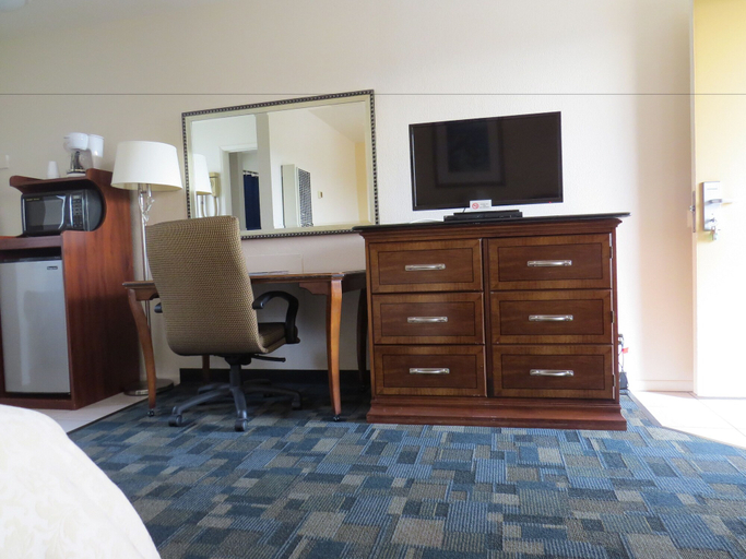 Room 2, Laguna Lodge, Monterey