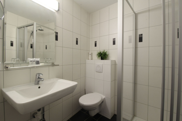 Bathroom 3, Hulsman, Valkenburg aan de Geul