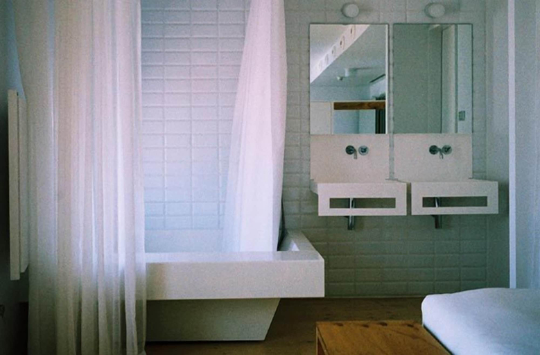 Bathroom 5, Hotel Aire de Bardenas, Navarra