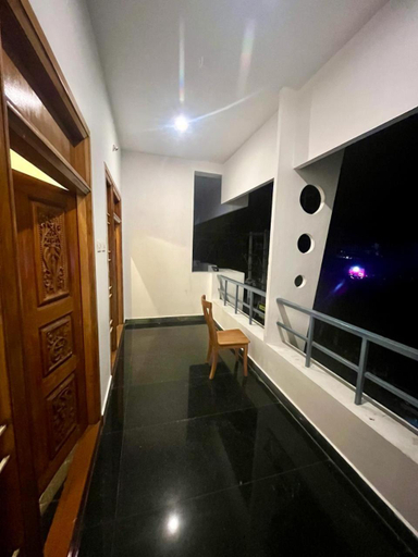 Others 5, the DUO Restaurant and Stays, Viluppuram