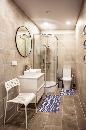 Bathroom 4, alanga, Palangos