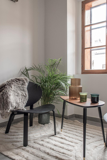 Others 5, The Witch of Gric Studio Apartments, Zagreb
