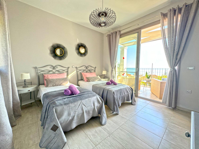 Bedroom, Villa Effi Lourdata, Ionian Islands