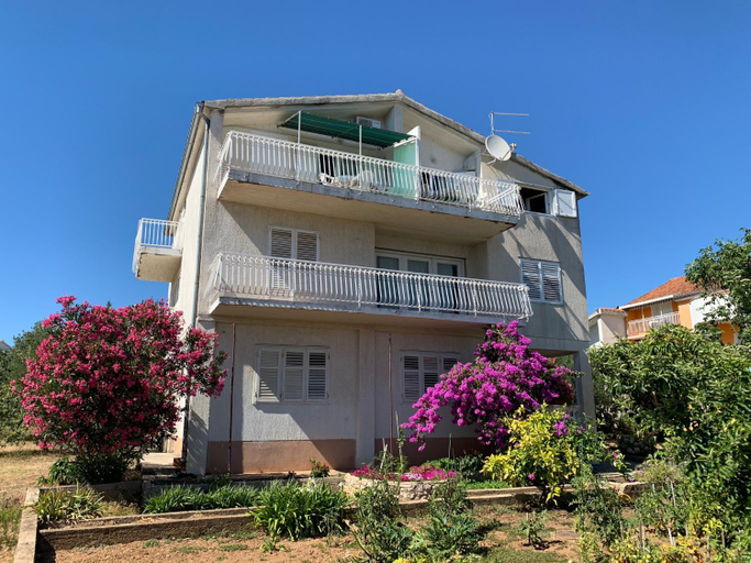 Exterior view, Roca Apartments, Vodice