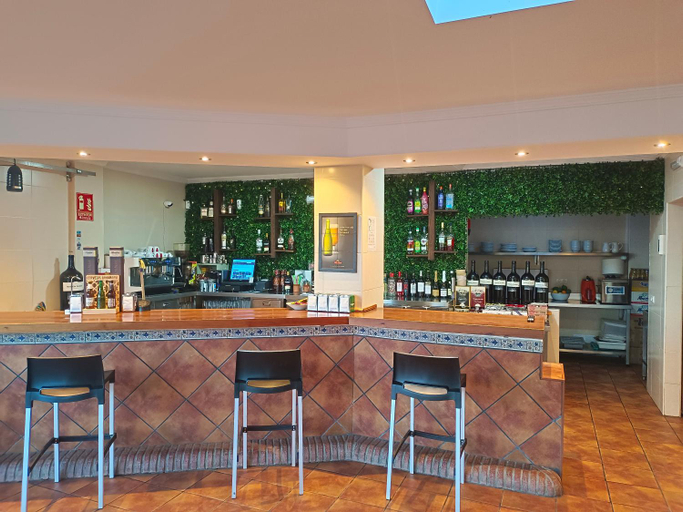 Food & Drinks 5, Albergue de Lujar, Granada