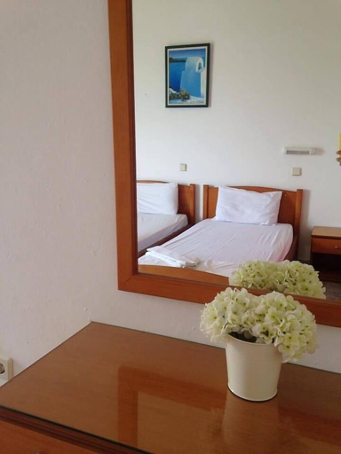 Bedroom 3, Elpida Beach Studios, South Aegean