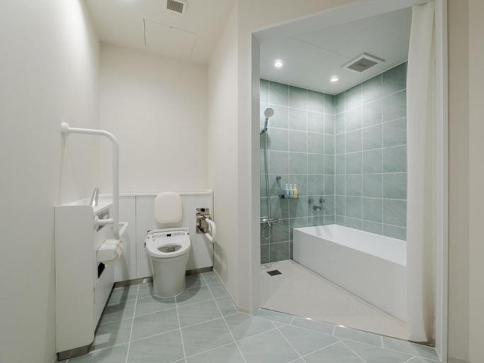 Bathroom 3, Itomachi Hotel 0, Saijō