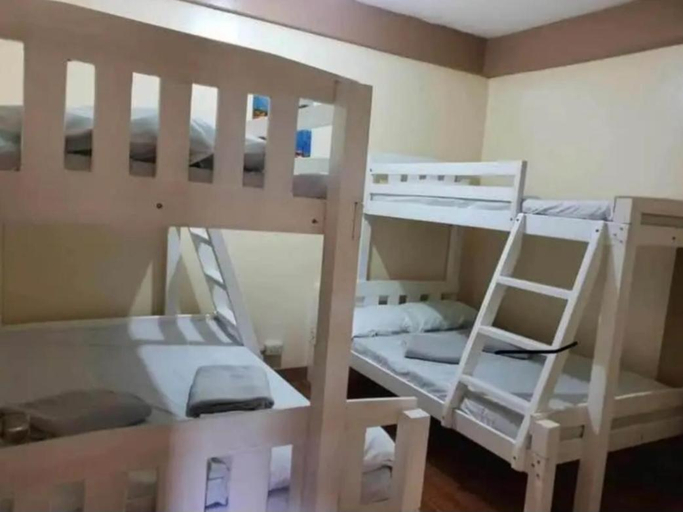 4, Mozzy Homes- BisRot Transient House, Baguio City