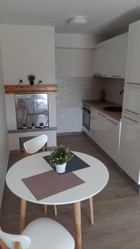 Others 3, Apartment Aurea, Primošten