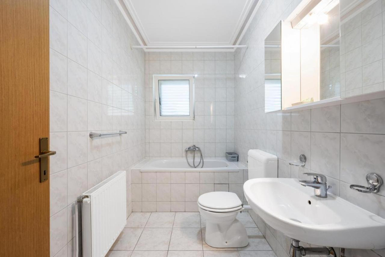 Bathroom 3, Villa Australia, Šibenik