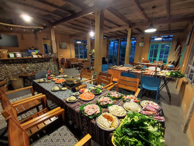Food & Drinks 4, Little house in KhauPha , Mù Căng Trai