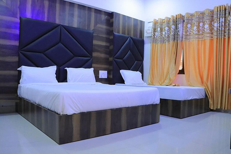 Bedroom 3, hotel novelty inn , Amritsar