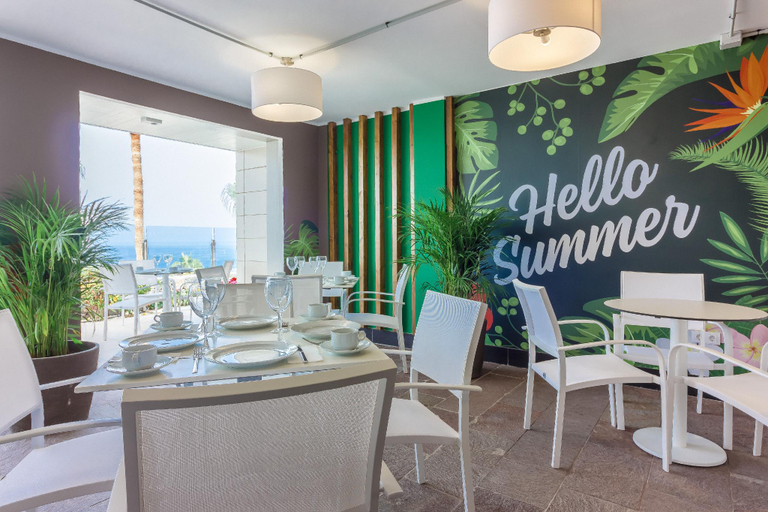 Food & Drinks 5, SKA Diamond Apartments, Santa Cruz de Tenerife