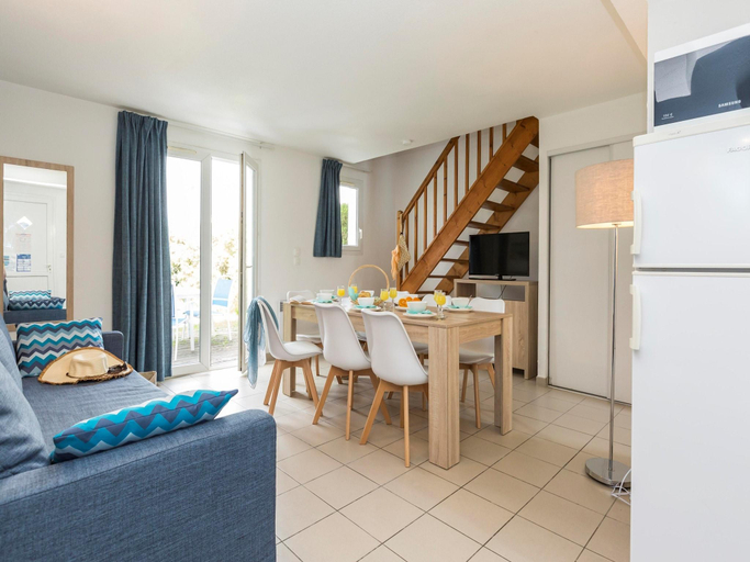 3, Terraced Houses in France with Garden, Charente-Maritime