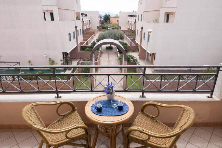 Others 5, Residence Flora, Salerno
