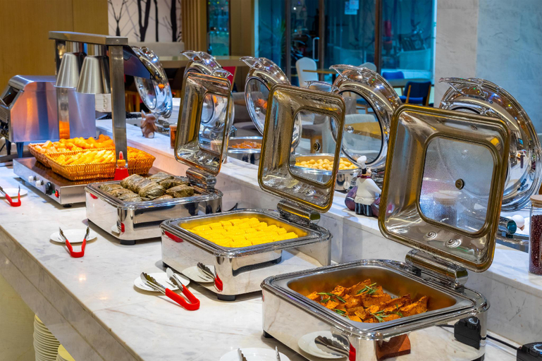 Food & Drinks 5, Hotel Guangzhou(Free shuttle bus is provided during the 140th Canton Fair), Guangzhou