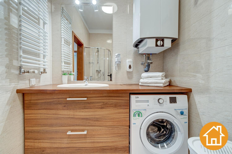 Bathroom 3, Apartamenty Aquamarina - visitopl, Kamień